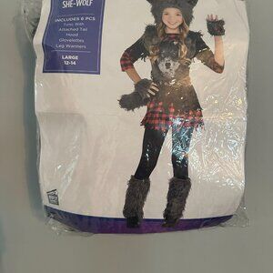 She Wolf Halloween Costume Size L 12-14 yrs